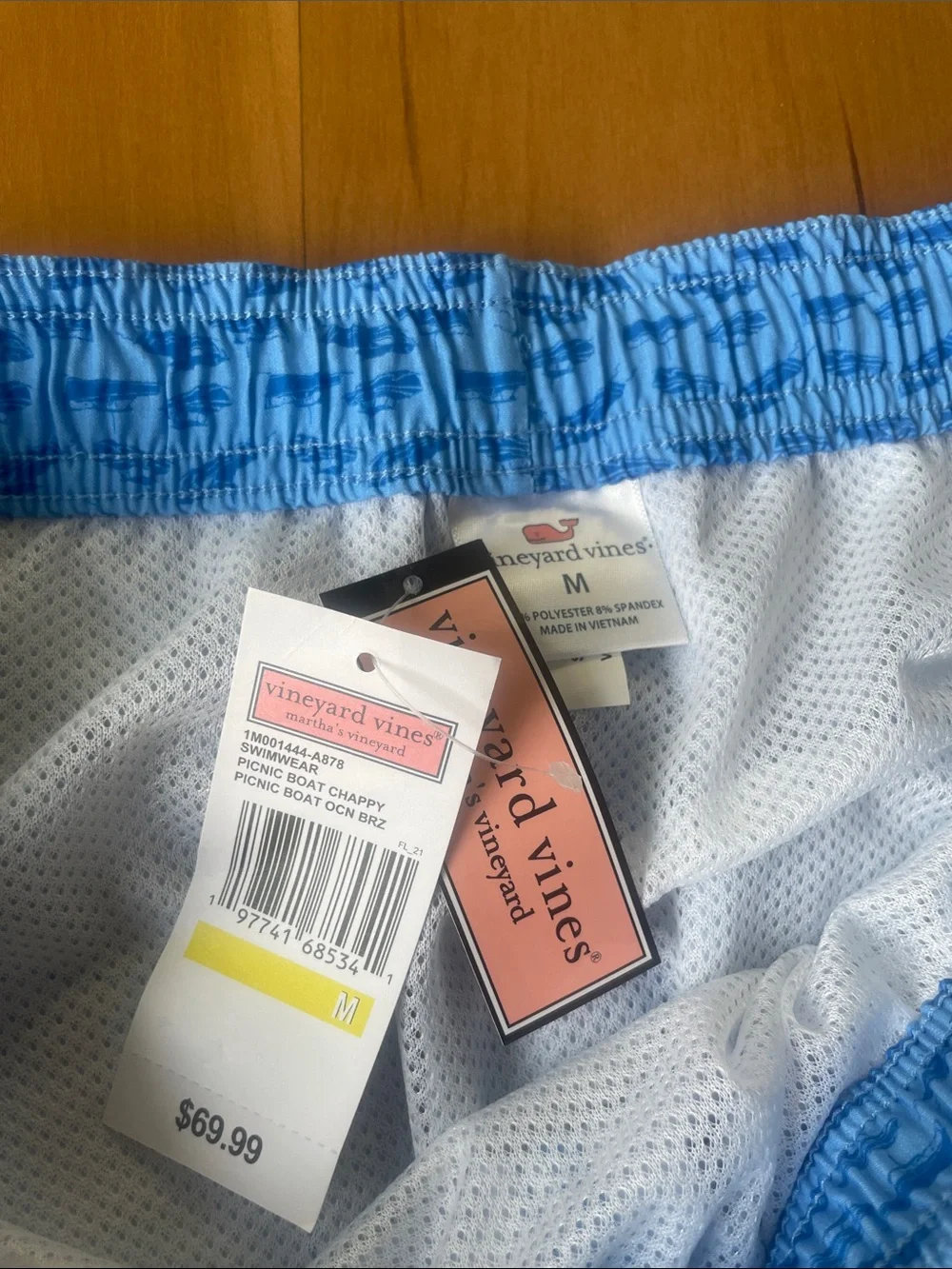 Vineyard Vines Blue Patterned Men’s Swim Trunks - Picture 3 of 5